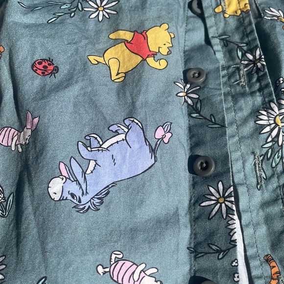 Winnie the Pooh toddler shirt | 2T | button down - Picture 2 of 3